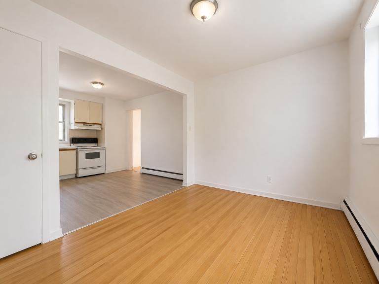 5220 6e Av. — photo 3