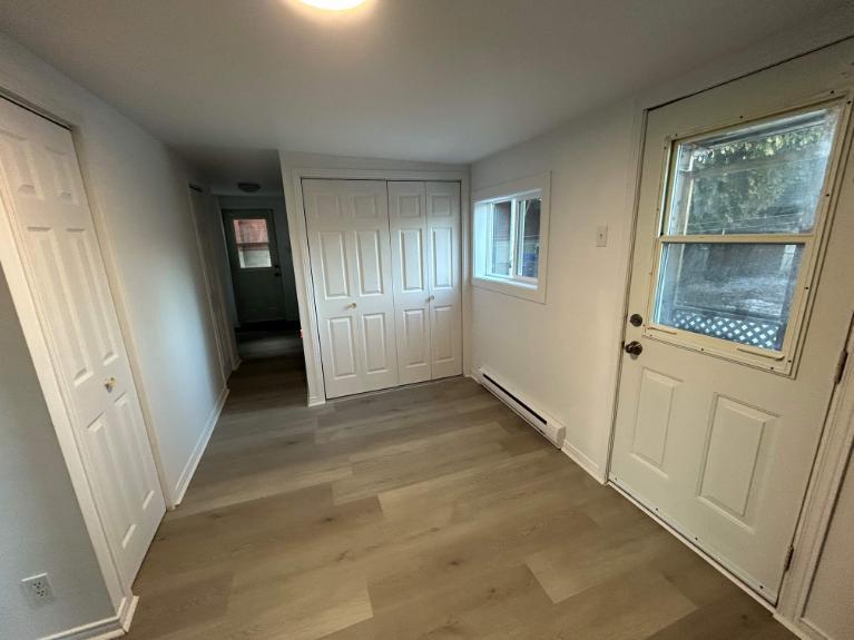 2 CH - 1 SDB - Gatineau - $1,800 /mo 3