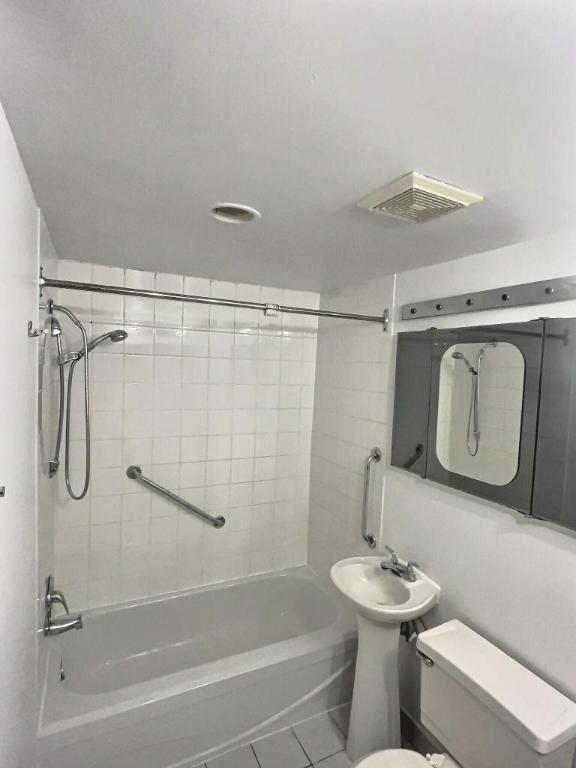 2 CH - 1 SDB - Montréal - $1,375 /mo 3