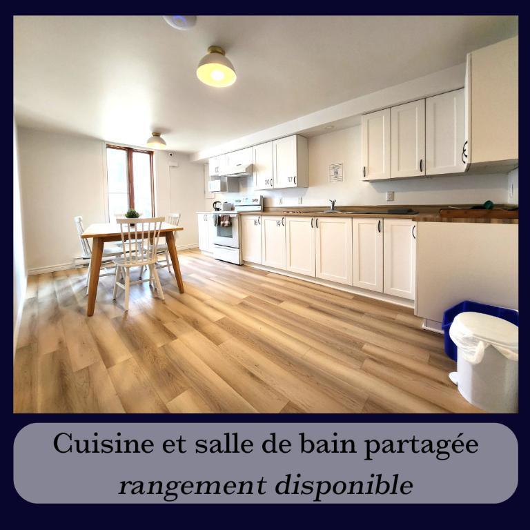 Grande chambre privée à Valleyfield - colocation entre femme 2