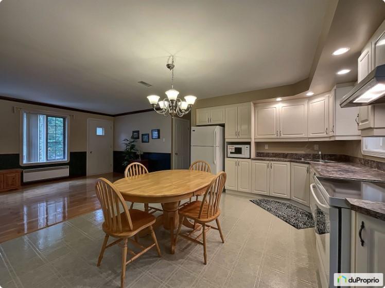 27 Rue des Aigles, Saint-Nicéphore, QC, Canada — photo 3