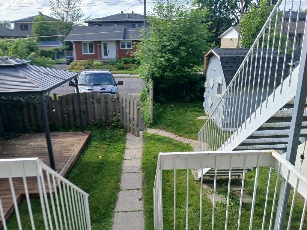 1635 Rue Holmes St-Hubert — photo 1