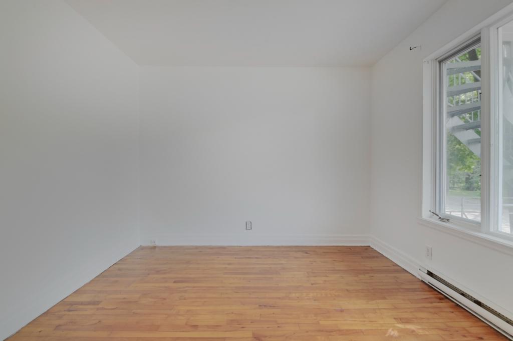 🏠 5½ RDC (semi-meublé) À LOUER à CHARLESBOURG – 3 CHAMBRES – 1 500 $/MOIS _ Disponible immédiatement! 5