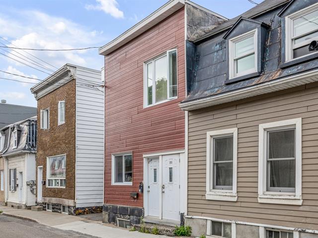 349 353 Rue Bagot — photo 1