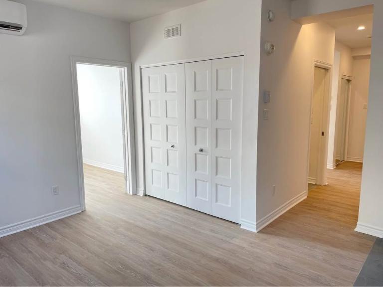 3 CH - 1 SDB - Montréal - $1,750 /mo 5