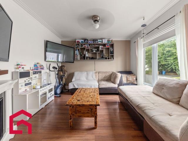 13 13A Rue St-Hippolyte — photo 3