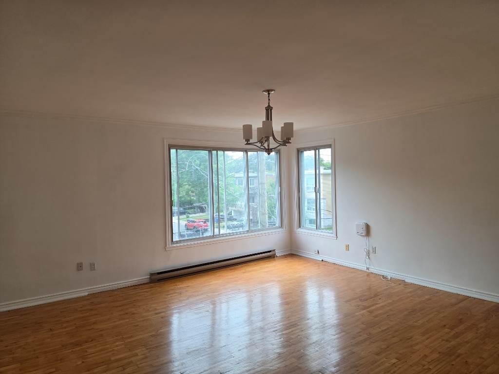 1331 Rue Couvrette — photo 1