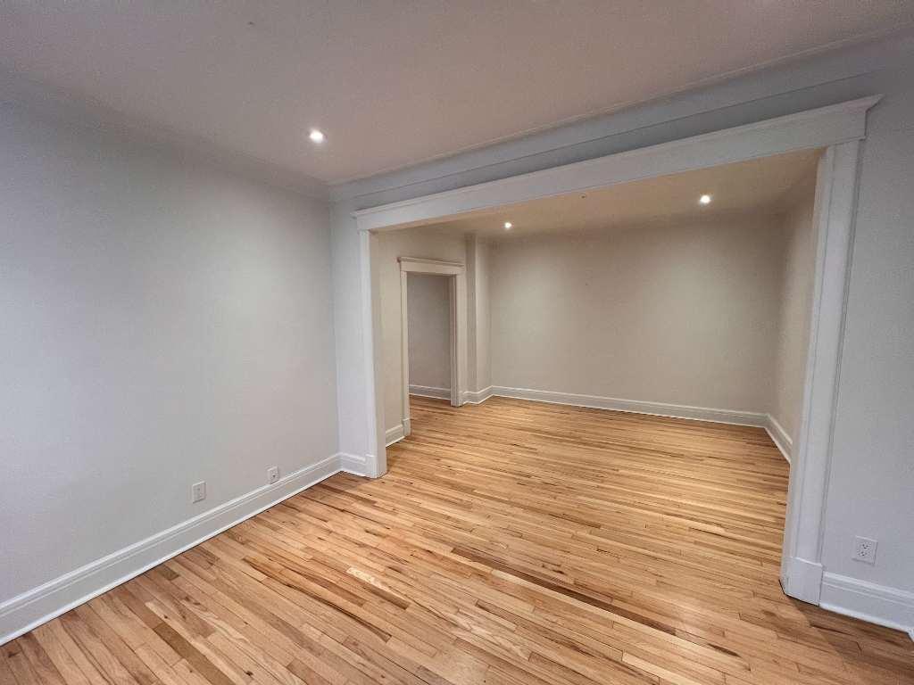 3410 Avenue Montclair — photo 3