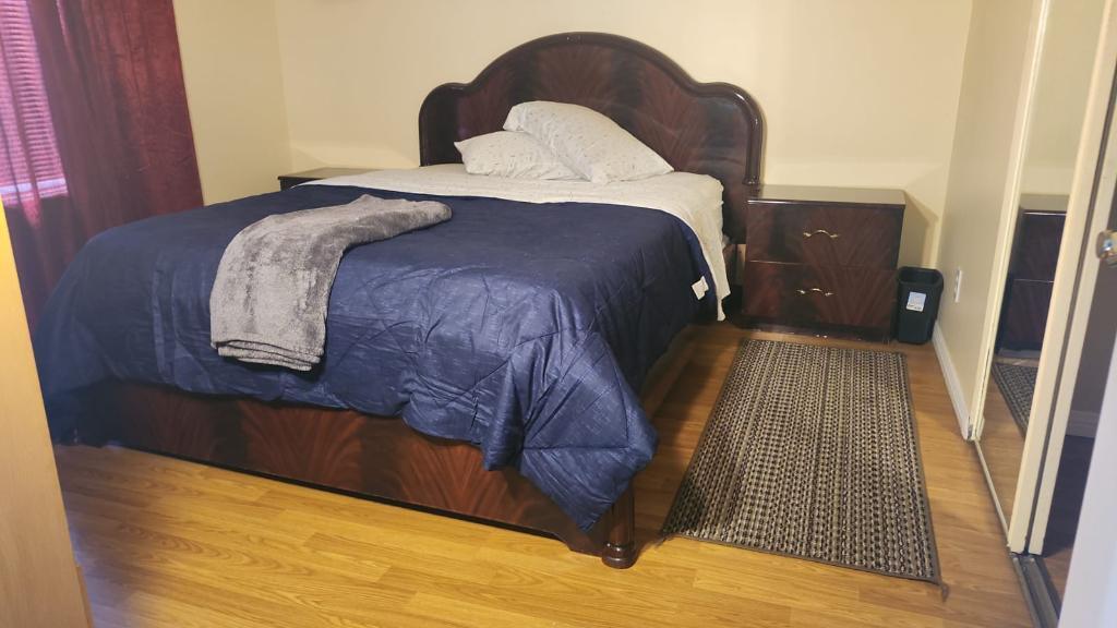 Belle chambre dans une maison meublée à louer à Laval — photo 1