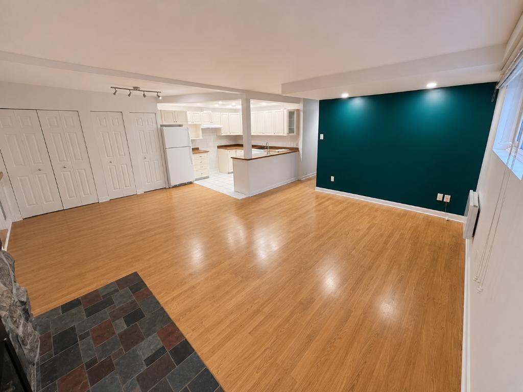 12115 Rue Joseph-Casavant — photo 2