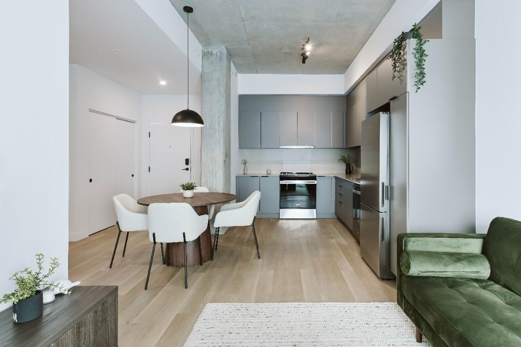 2600 Boul. Cavendish — photo 1