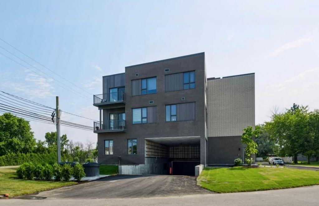 253 Boulevard de Maple Grove — photo 2