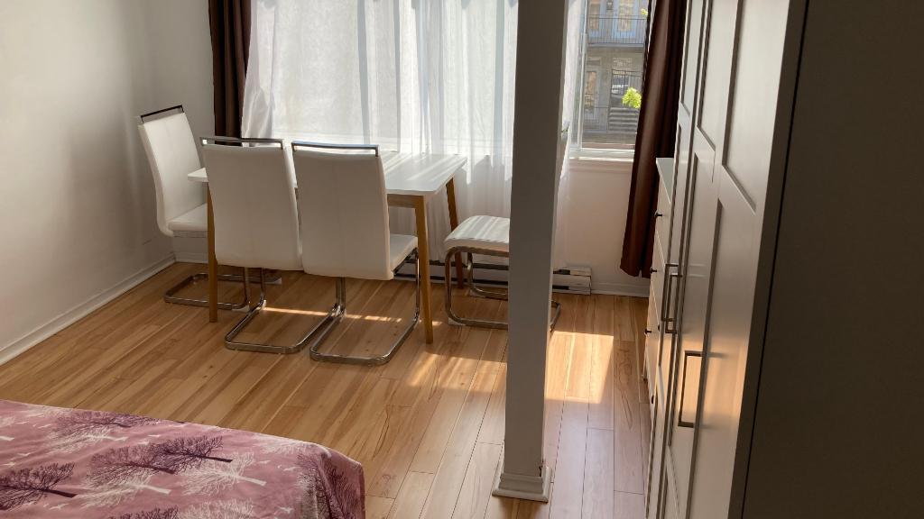 2545 Marie-Anne — photo 1
