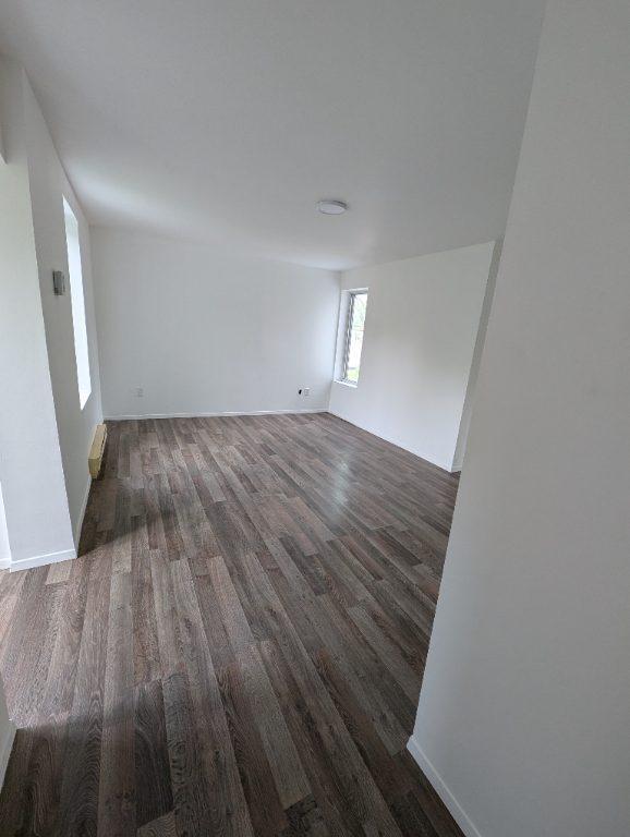 174 Rue Notre-Dame — photo 3