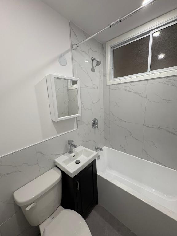 7959 Rue Sagard Montréal — photo 3