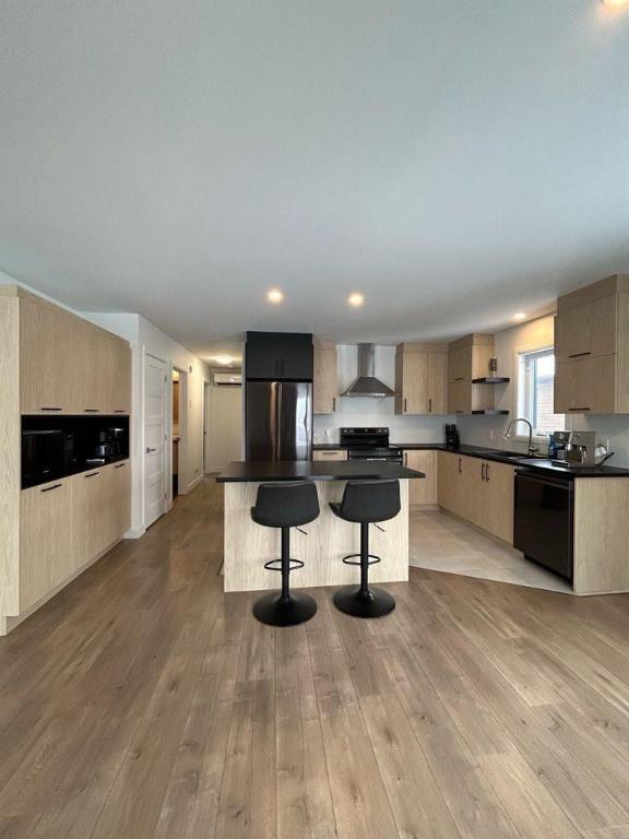 735 Avenue du Vigneron — photo 1