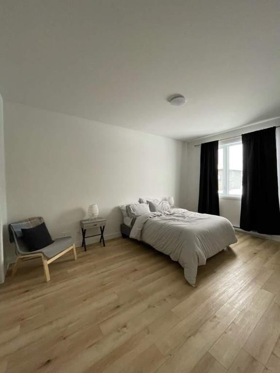 Appartement 781 – 4½ de 1 135 pi² au rez-de-chaussée 4