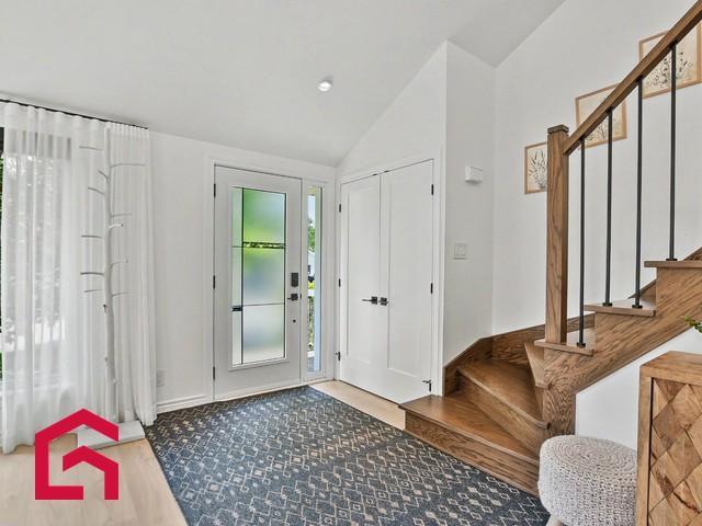 239 Rue Francine — photo 2