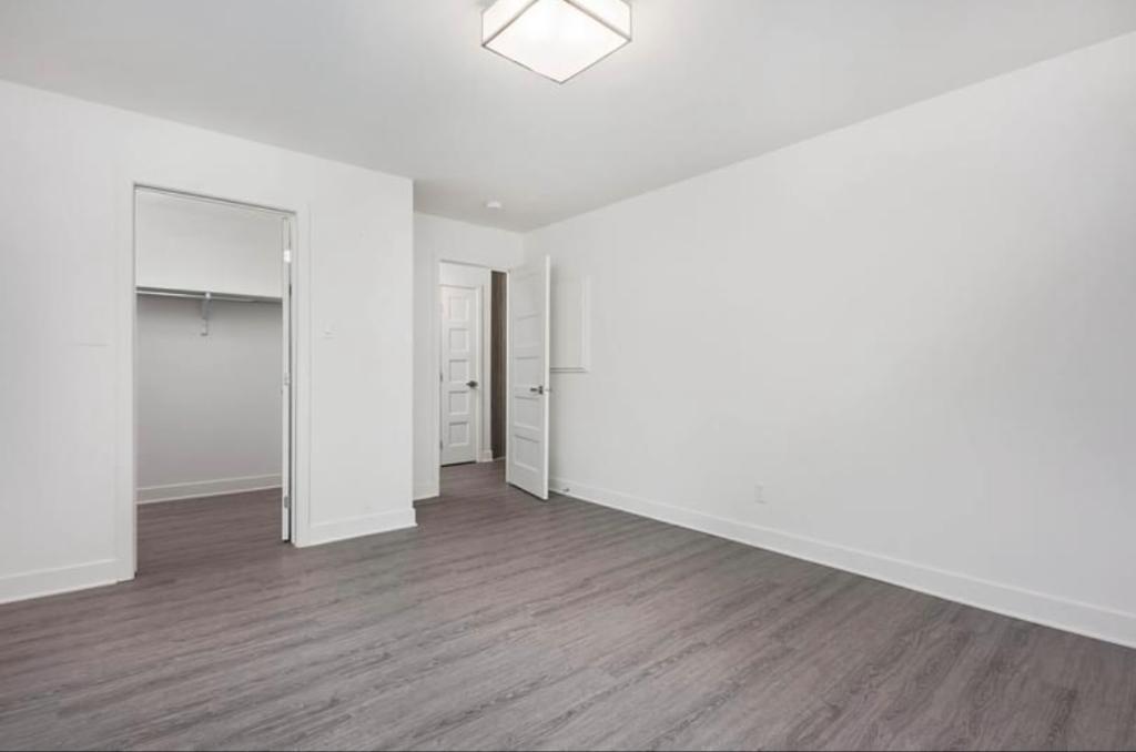 446 Boulevard de Melocheville - 4 1/2 au 1er étage ! 3