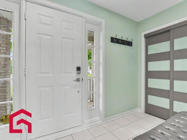 293 Rue Yvon — photo 2
