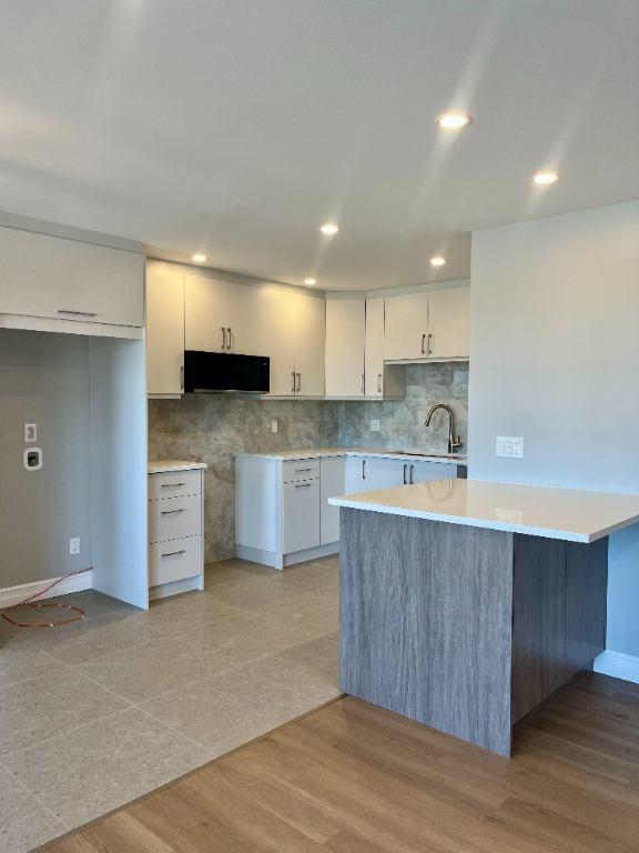 Condo 4 1/2 entièrement rénové vue fleuve 4