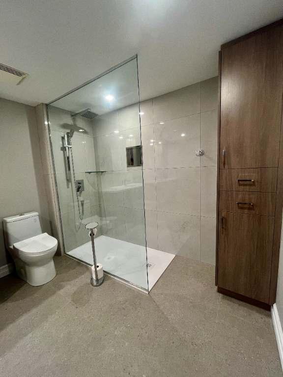 Condo 4 1/2 entièrement rénové vue fleuve 2