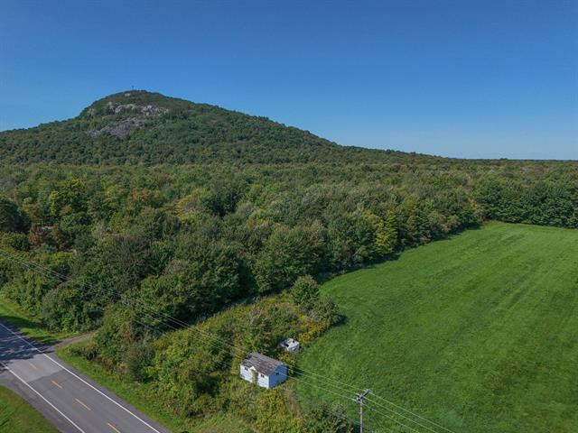 Terrain — photo 1