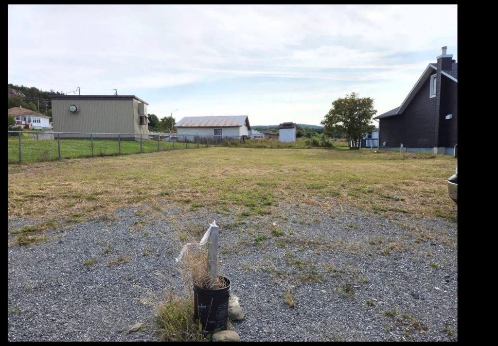67 Boulevard Perron Ouest, Sainte-Anne-des-Monts, QC, Canada — photo 2