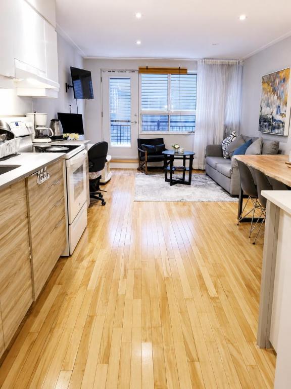 Studio - Montréal - $1,320 /mo 2