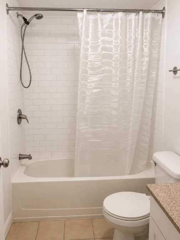 Studio - Montréal - $1,050 /mo 5