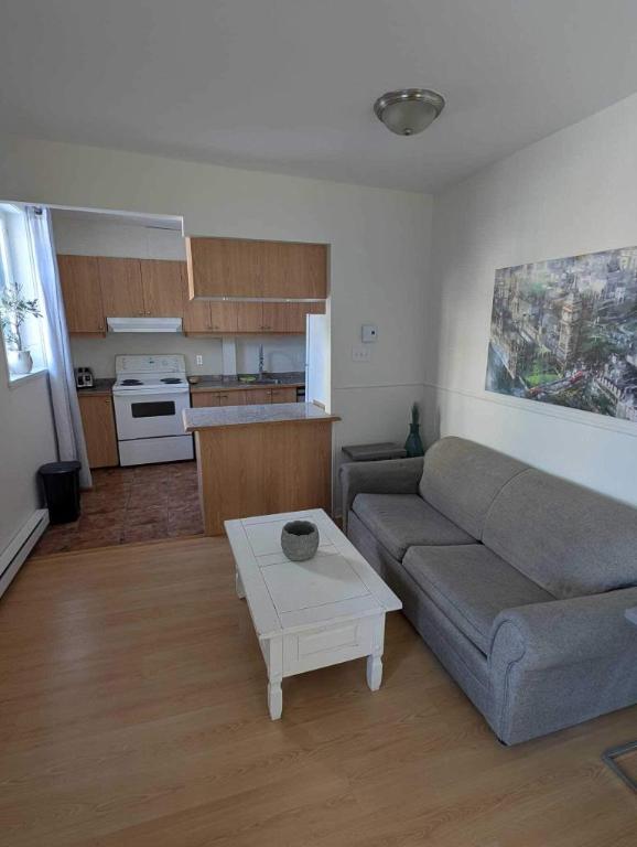 2 CH - 1 SDB - Québec - $1,400 /mo 5