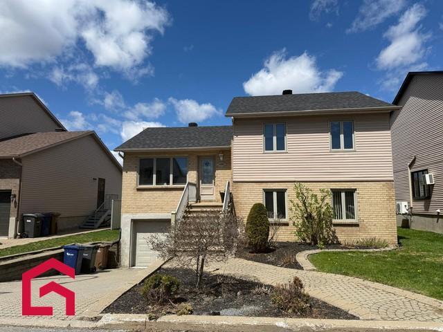 4581 Rue Laprade — photo 1