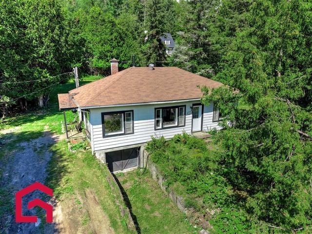 105 Ch. du Village — photo 1