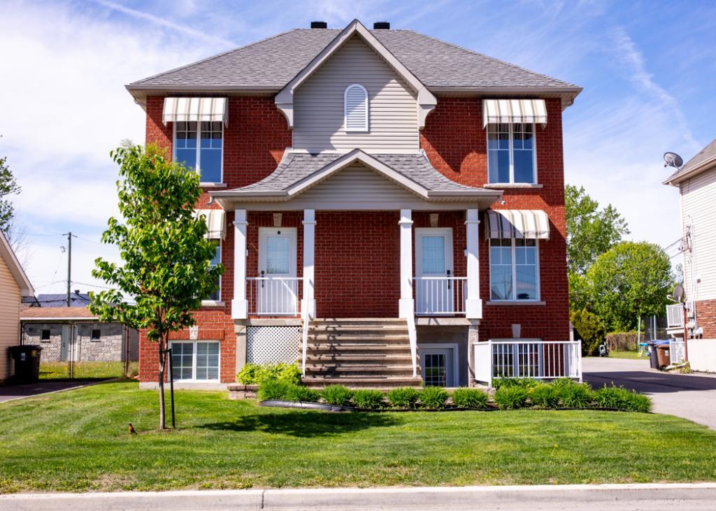 539 Rue des Sources, Sainte-Anne-des-Plaines, QC, Canada — photo 1