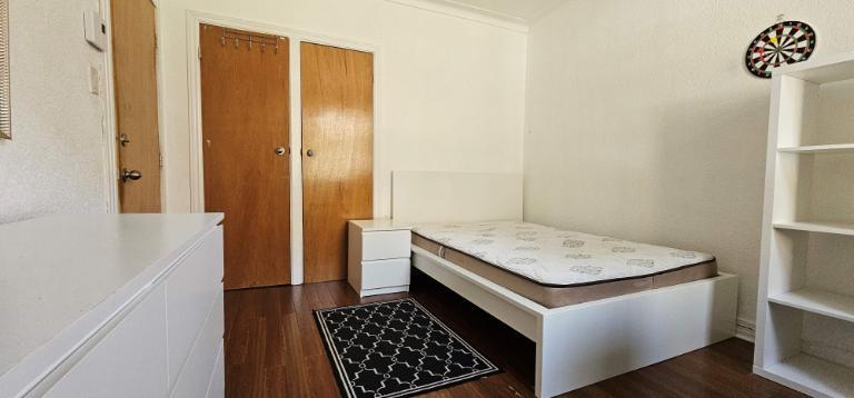 Studio - Montréal - $734 /mo 3