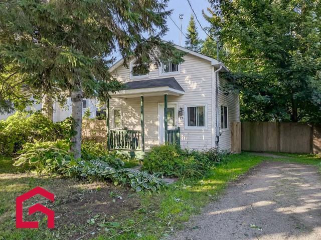 17 39e Avenue — photo 1