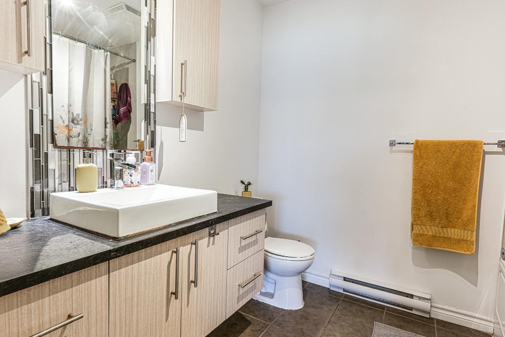 5 ½ style condo à louer | St-Hubert (mois gratuits) VISITE LIBRE 4