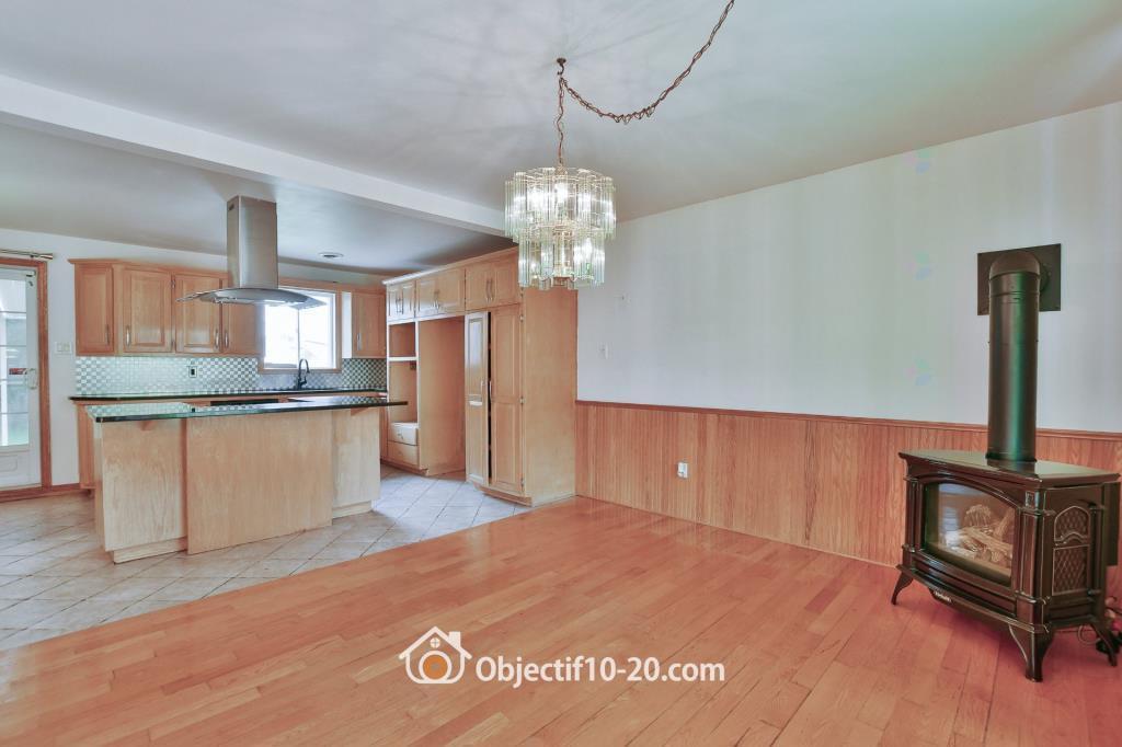 817 Rue Moquin #815, Saint-Hubert, Longueuil, QC, Canada — photo 3