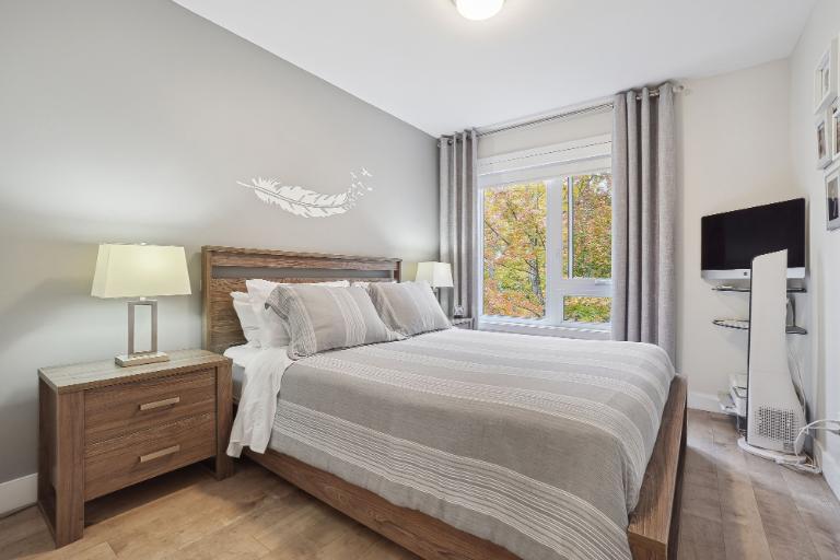 2 CH - 2 SDB - Bromont - $2,150 /mo 3