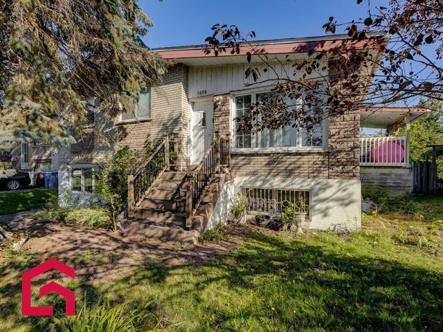 1050 Rue Parnasse — photo 1