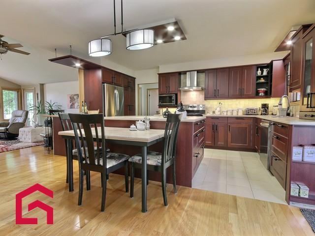 152 Boul. Robert — photo 2