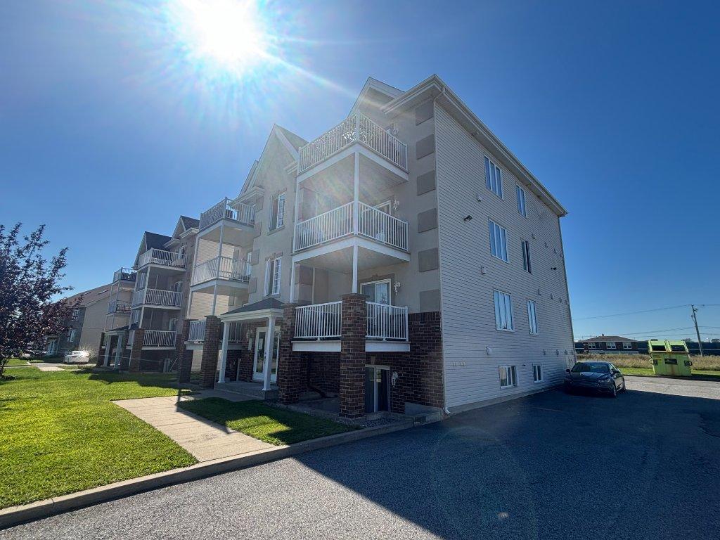 18 Rue Catherine, Saint-Rémi, QC, Canada — photo 2