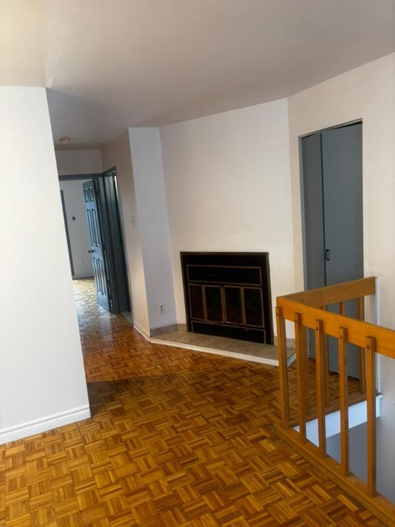Colonial Appartments 2