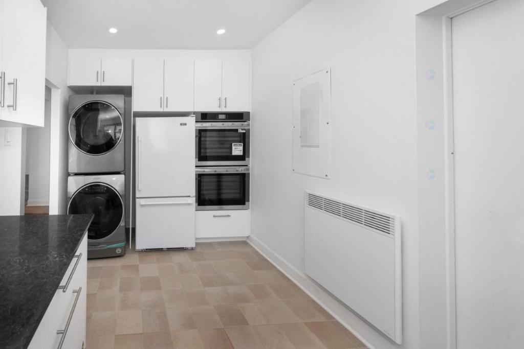 Grand 4 1/2 entièrement rénové Notre-Dame-de-Grâce Montréal - appartement / logement à louer 3
