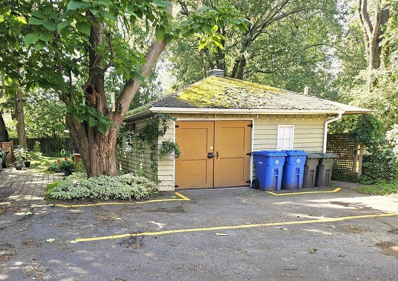 5 ½ dans le (vrai) Vieux Longueuil 2