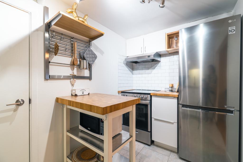 🏡✨ 3 ½ ENTIÈREMENT MEUBLÉ | LONG TERME | FAMILLES, COUPLES & PROFESSIONNELS | MONTCALM – QUÉBEC ✨🏡 4