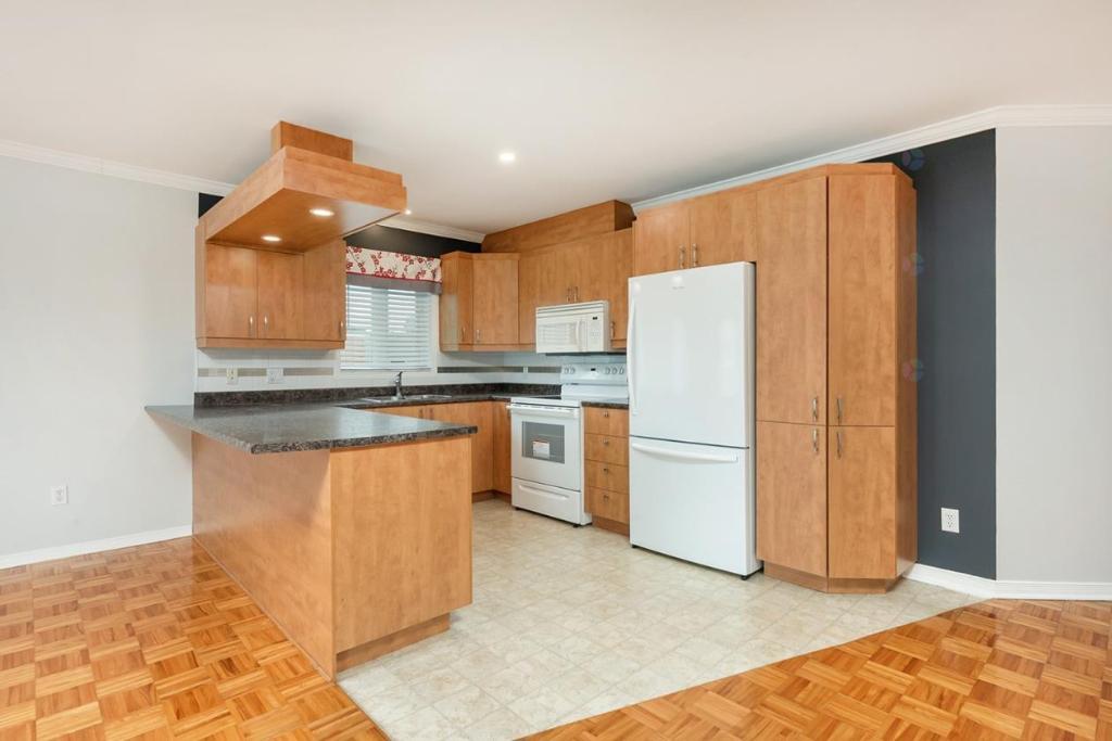2600 Boulevard Jacques-Marcil, Longueuil, QC, Canada — photo 3