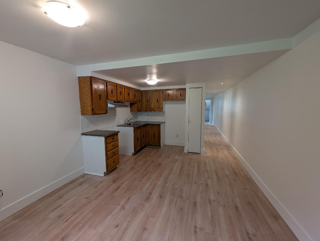 4 1/2  semi-meublé Montréal 3