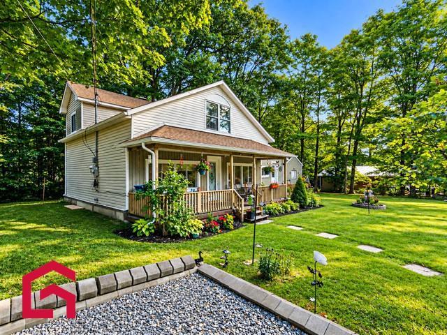 115 1re avenue du Lac-Pinet — photo 2
