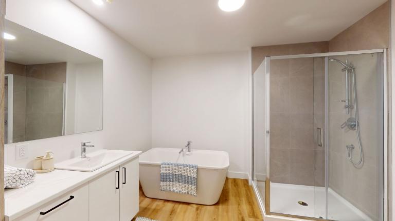 3 CH - 1 SDB - Québec - $1,900 /mo 3
